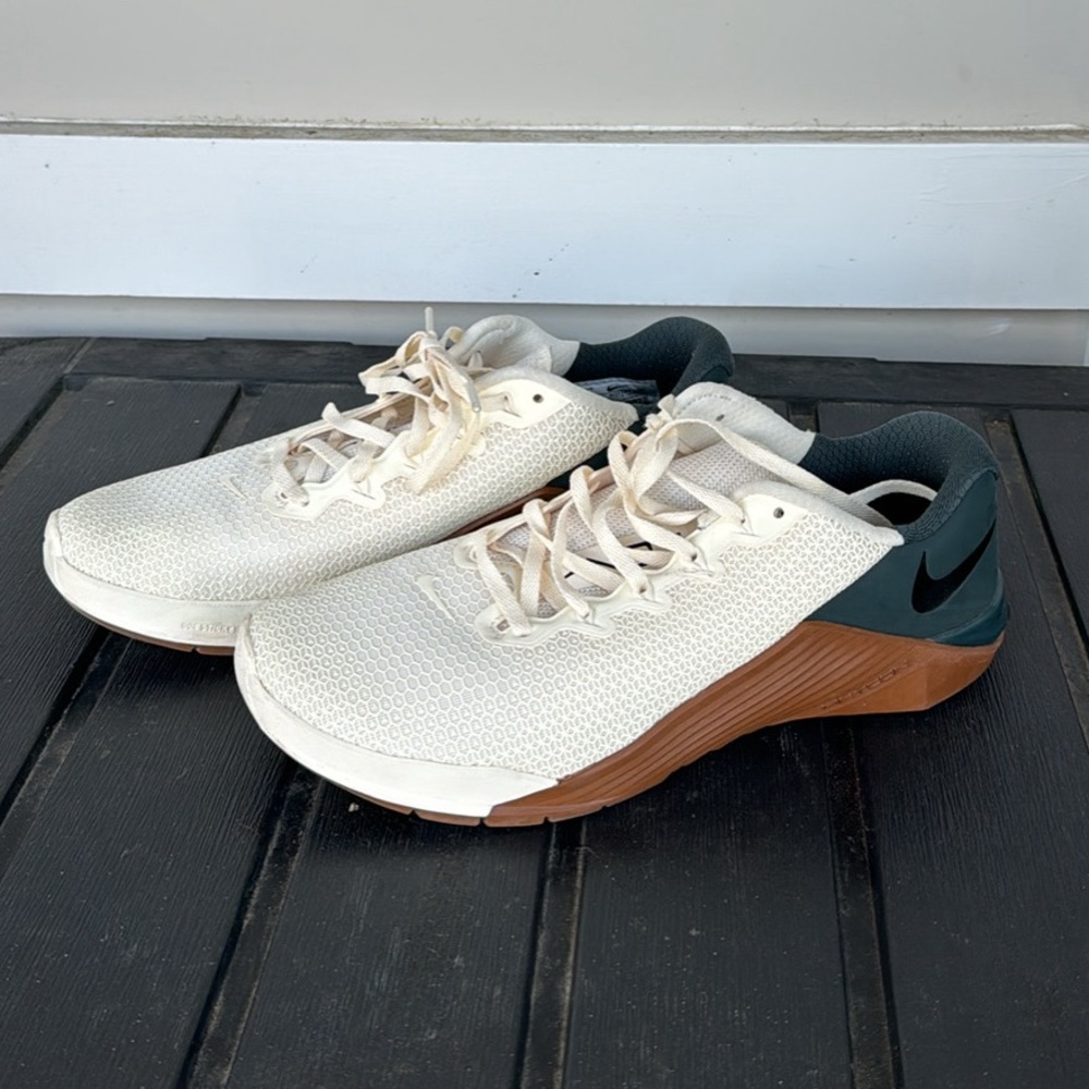 Nike Men’s Training Shoes | size US 9